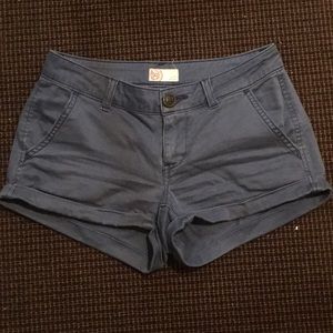 Grayish/blue shorts
